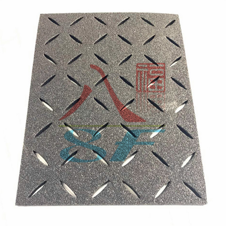 廠家直銷 足球場、運動球場專用彈性地墊基礎 吸震層,彈性減震墊