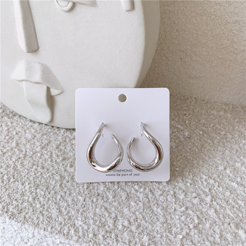 Minimalist Earrings Circle Hipster Earrings High Sense display picture 8