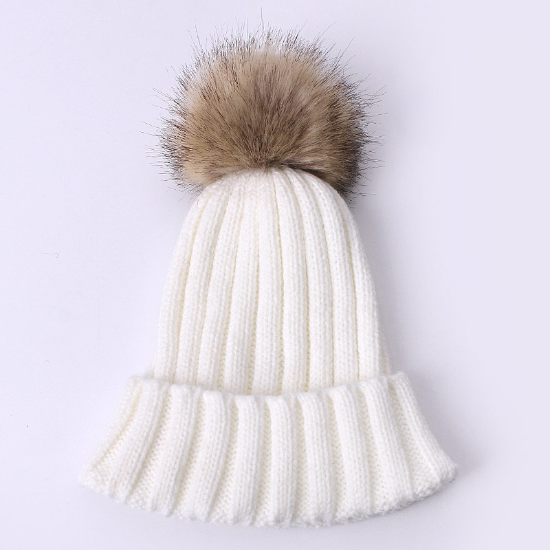 가짜 모피 공 흰 모자