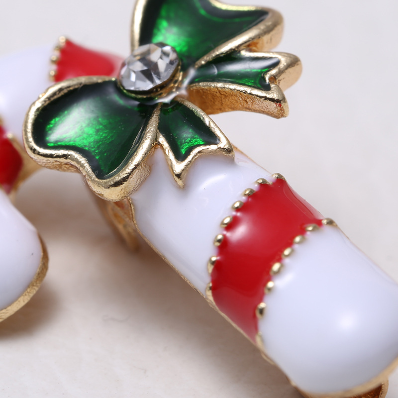 30g Weight Brooches Classification Daily Occasion Alloy Material Christmas Festival Human Pattern Women'S Gender Water Drop Design Fashion Style Fashion Pin Human Alloy Water Drop Women'S Brooches 27