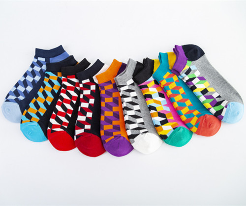 Spring and summer new men's socks trendy 9-color quadrilateral series men's European and American version boat socks men's socks casual socks wholesale