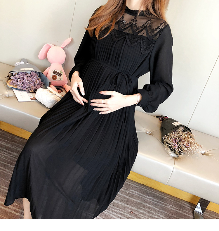 Maternity Dress Image 21