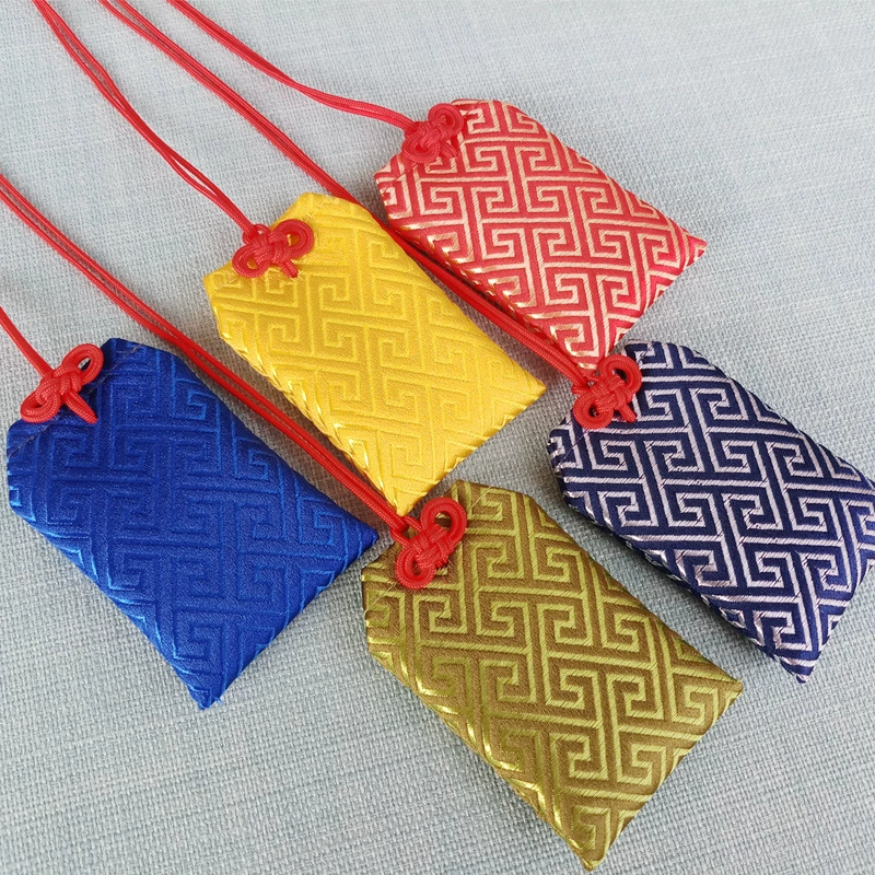 Huidi Мэн благословение сумка сандалового дерева сумка автомобиль кулон благословение сумка мир благословение сумка Королевская гвардия ручной клади саше Ароматерапия сумка оптом