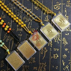 Lengyan Mantra Pendant Gold Foil Amulet Six-Character Mantra Necklace for Men and Women, Combined with Multiple Mantras, Gau Box, Scripture Necklace
