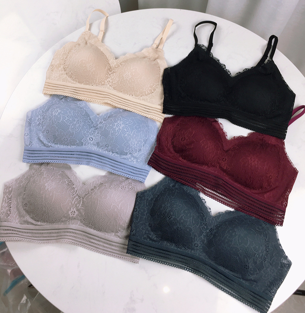 Spring and summer new pattern sexy camisole Lace Japan No trace Underwear Bras motion No trace Underwear Gather ventilation Bra