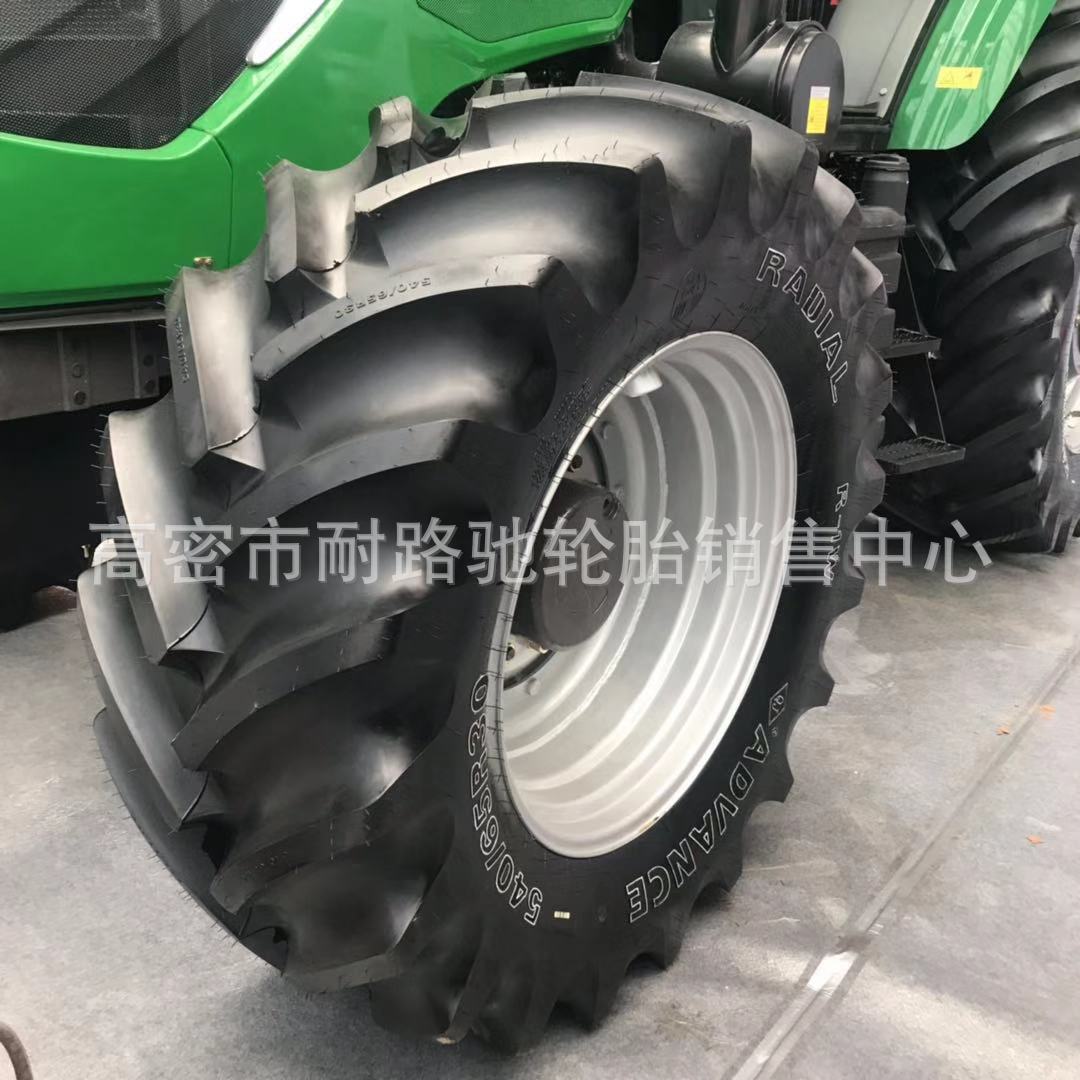 农业子午线拖拉机轮胎320/85R28 12.4R28 340/85R24 13.6R24轮胎