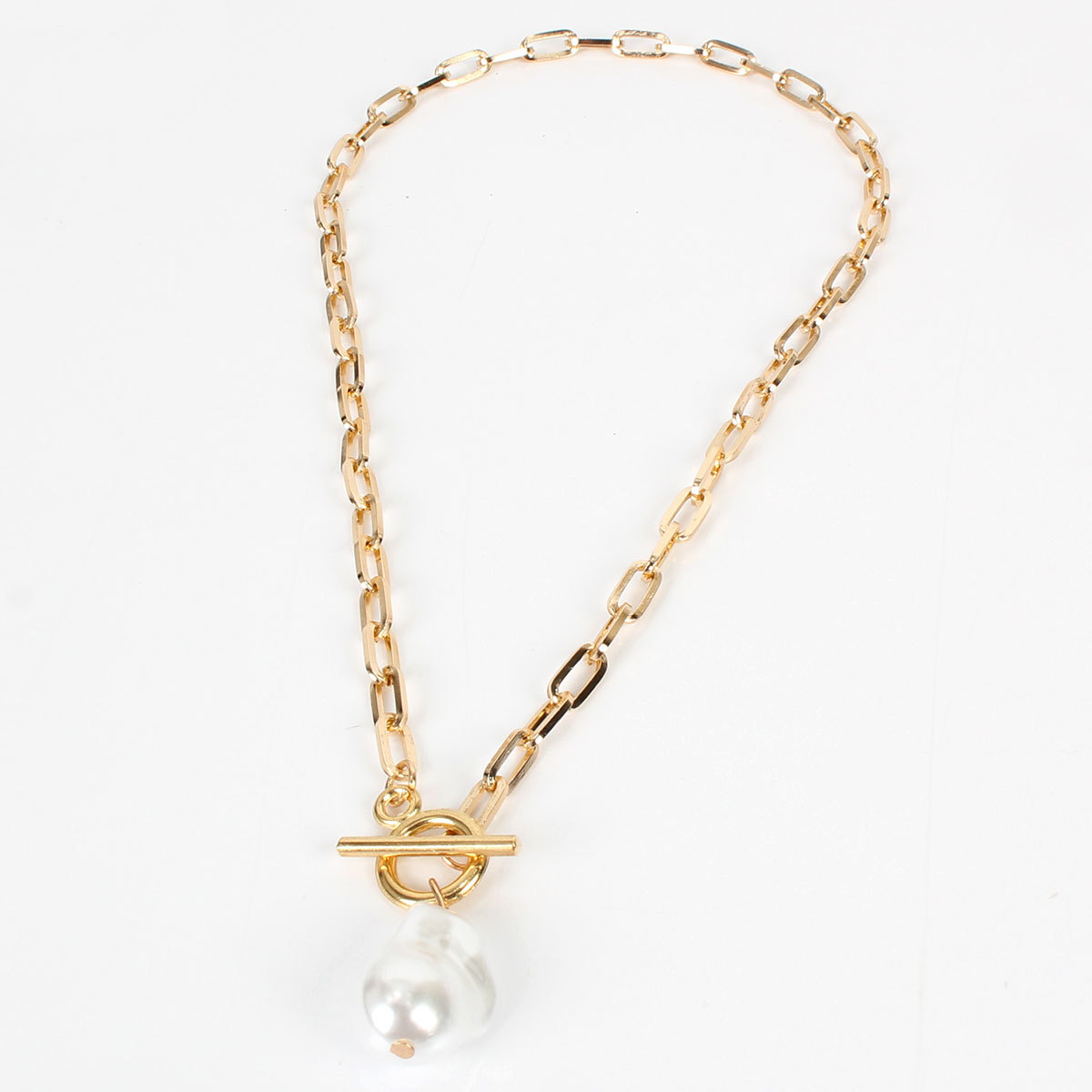 Jewelry Simple And Irregular Pearl Clavicle Chain Pendant Wholesales Fashion display picture 4