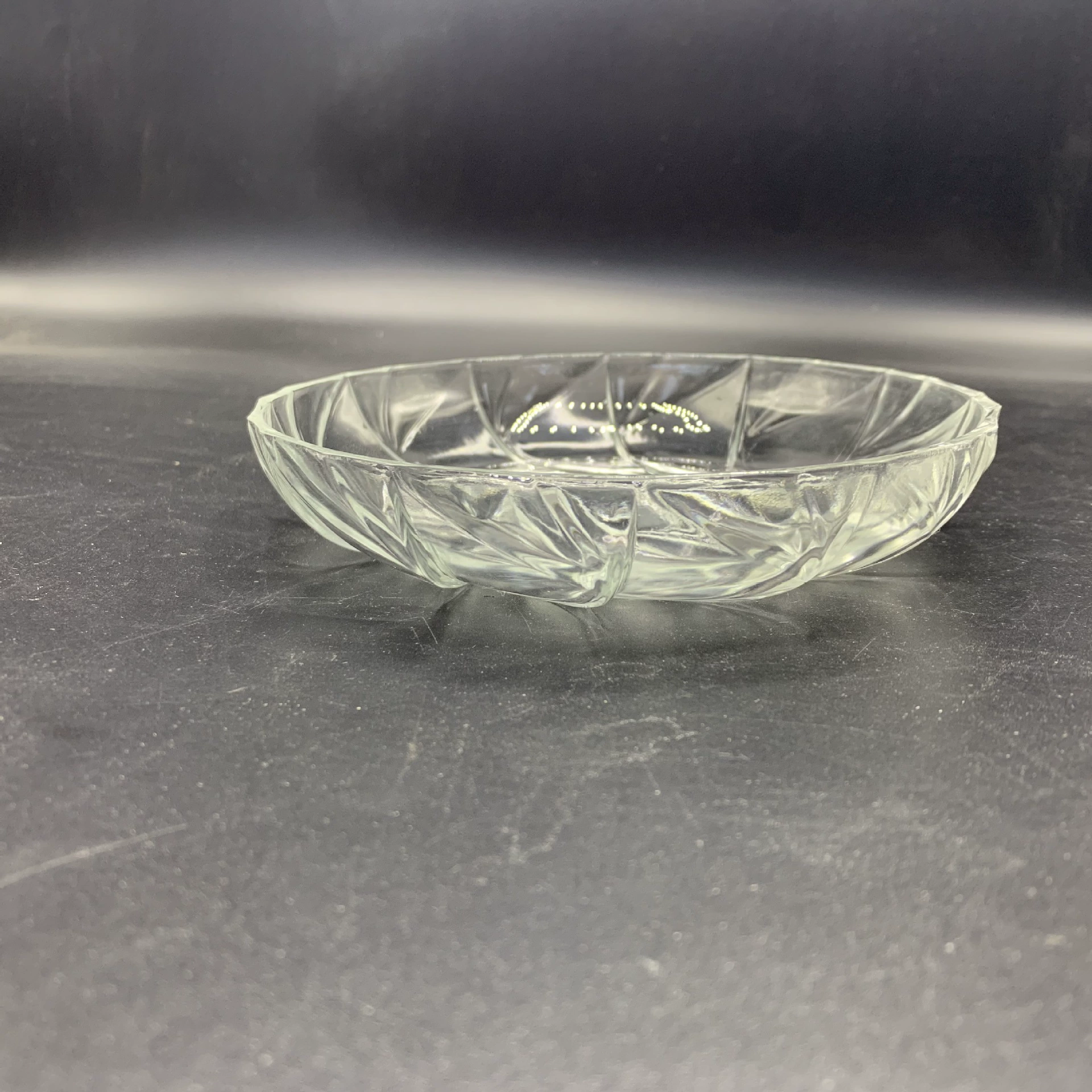 6 8 10 -inch glass fruit dish waves wave glass fruit plate glass dish glass vinegar disc wave plate