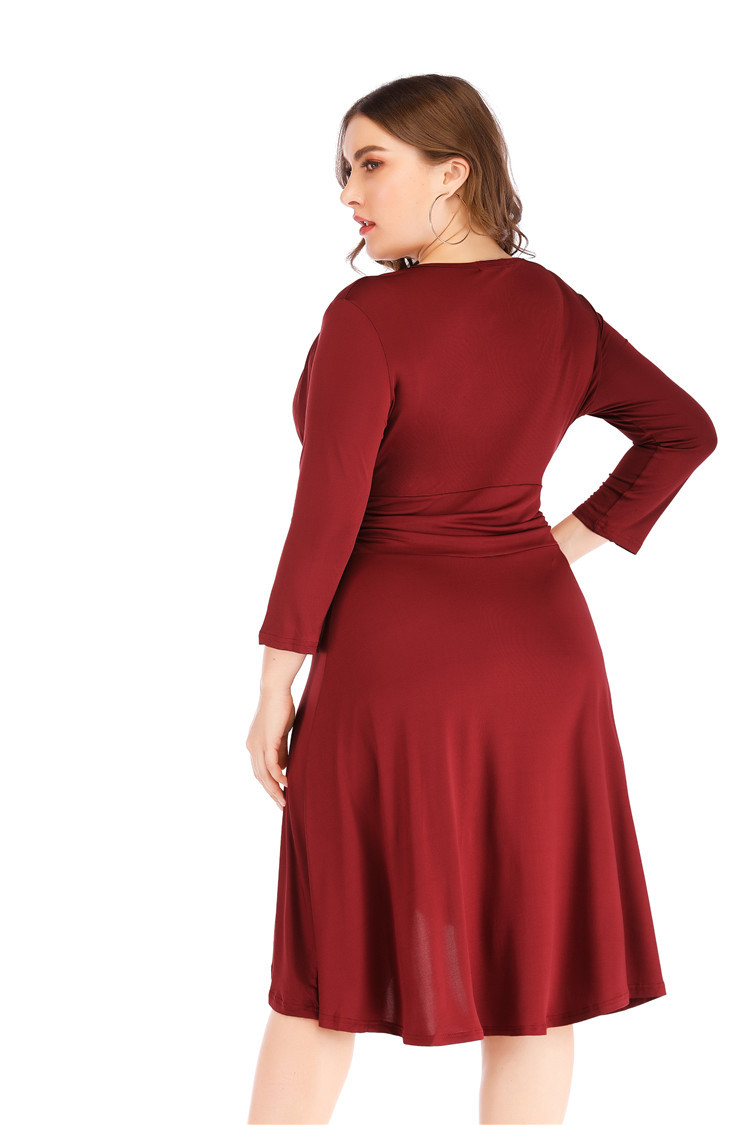 v-neck slim pleated plus size dress  NSCX25037