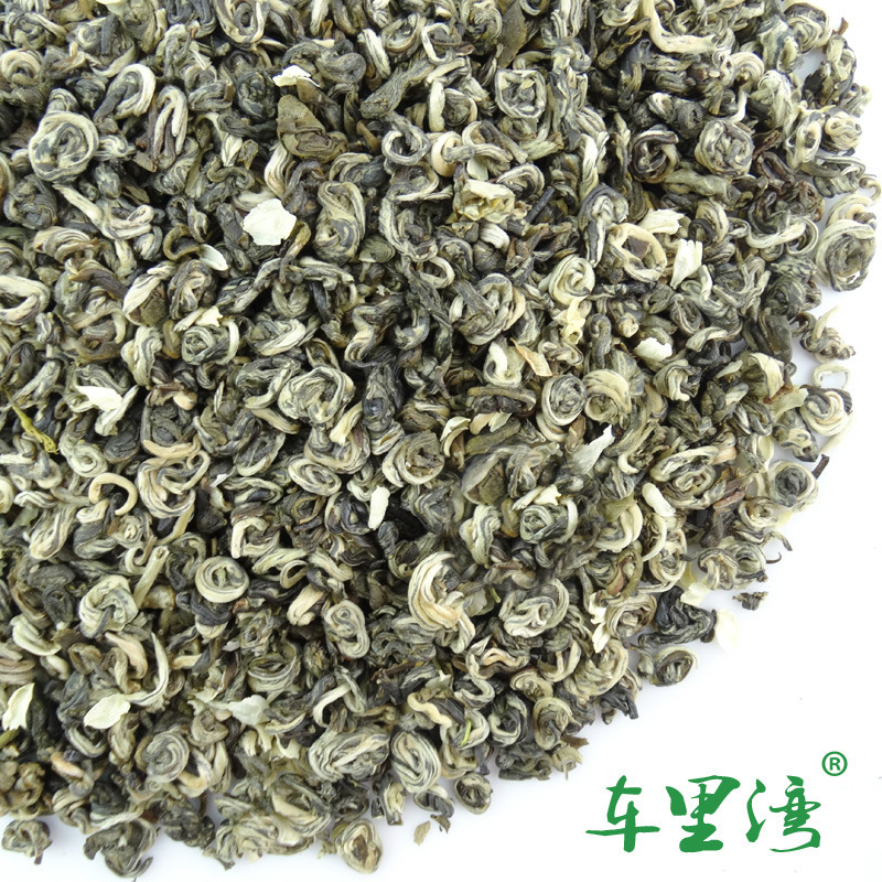 3033905711_1601983074