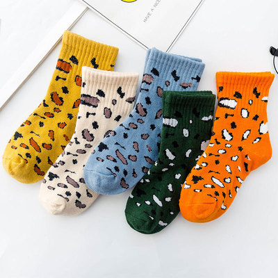 19 Spring new pattern Children's socks 1-12 men and women student pure cotton Leopard Medium hose Baby Socks wholesale
