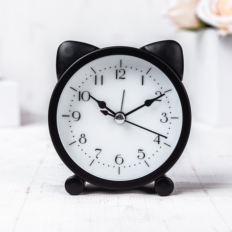 Fábrica directa niños creativos estudiante de metal redondo en forma de gato reloj despertador dormitorio mesita de noche reloj despertador mudo al por mayor