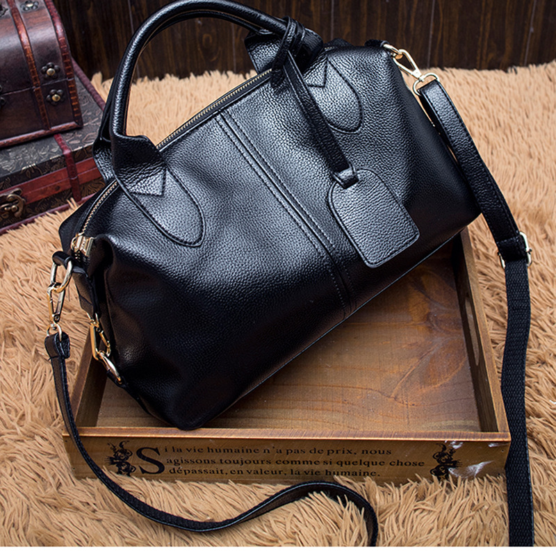 Borsa a tracolla con motivo litchi estivo 2024 Borsa a cuscino con una spalla da donna nuova_voghion.com