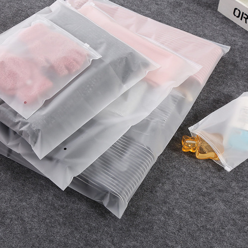 Transparent sandbag storage bag with clothing packing bag PE self-sealing bag plastic packaging bag socks clothing zipper bag