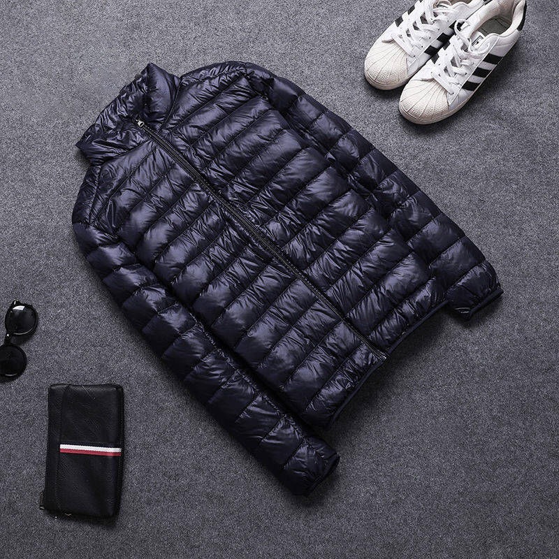 Fashionable light and thin short lightweight casual down jacket