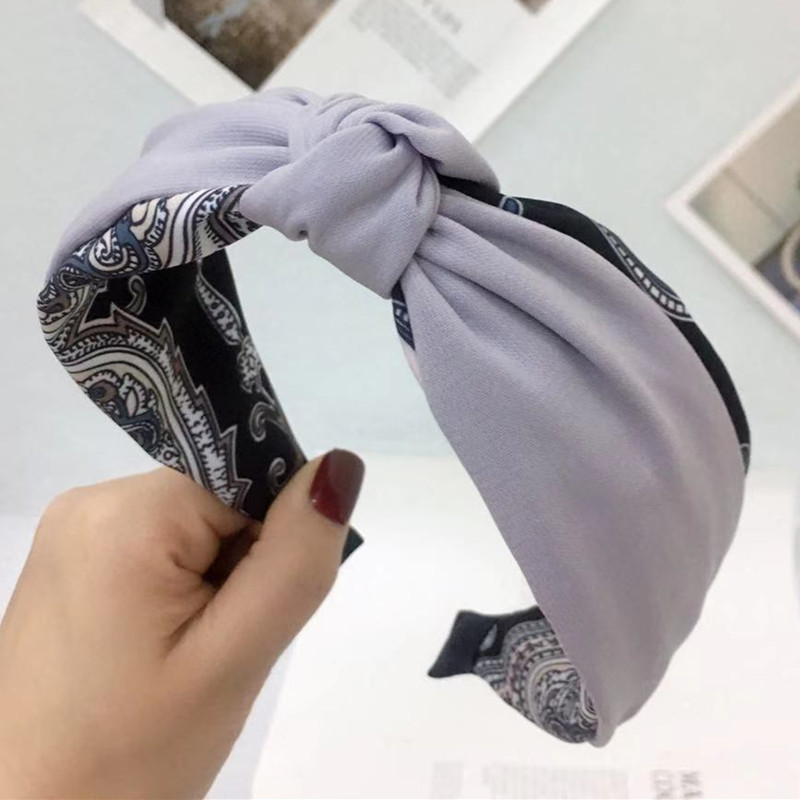 Headband Hit Color Middle Knotted Hairpin Korean Version Wide-brimmed Non-slip Headband Hair Accessory display picture 7