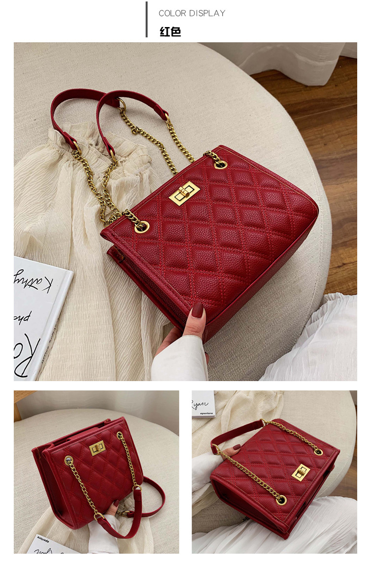 Fashion Korean Single Shoulder Messenger Rhombus Chain Bag display picture 6