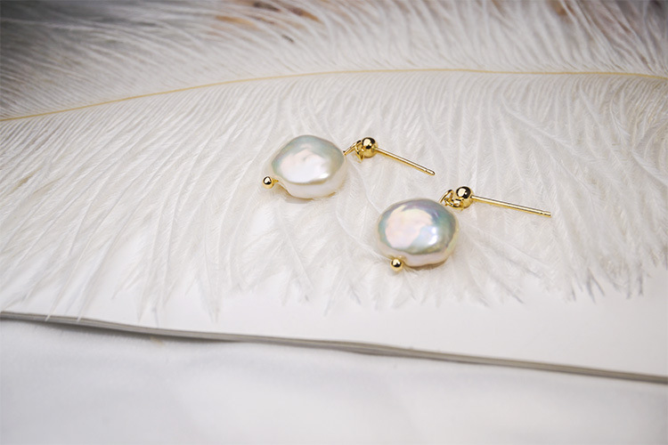 Simple Style Round Pearl Drop Earrings 1 Pair display picture 5