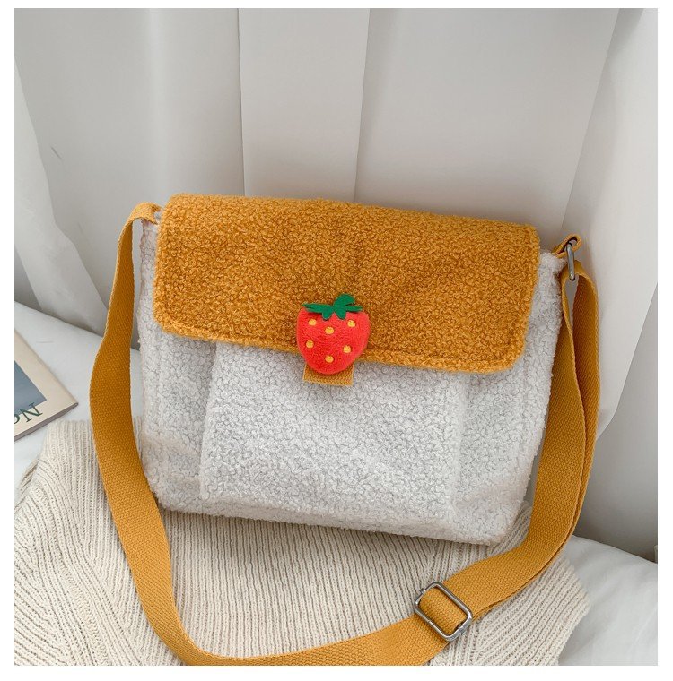 Student Childish Fruit Strawberry Shoulder Bag Girl Chic Wild Messenger Bag display picture 47