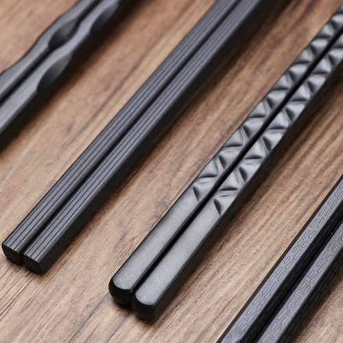 Hotel Restaurant Black Disinfection Korean Japanese Pointed Head Thread Alloy Chopsticks High-end Anti-slip Commercial Can Be Printed Logo 