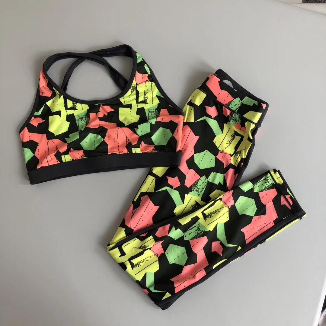 Sports suit for adults