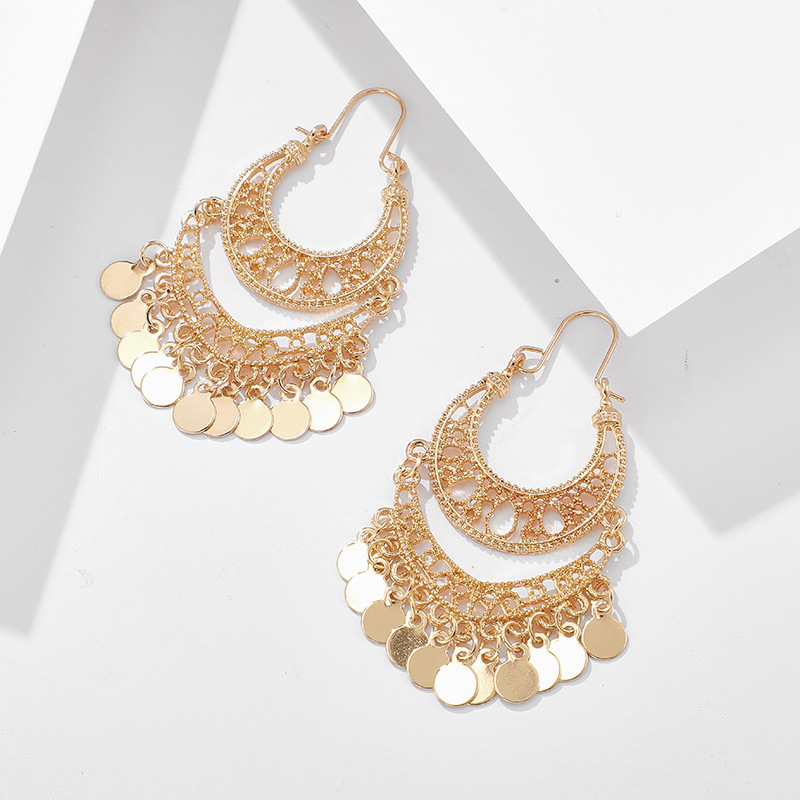 Alloy Material Vintage Tassel U-shaped Earrings Female Disc Hollow Crescent Long Earrings