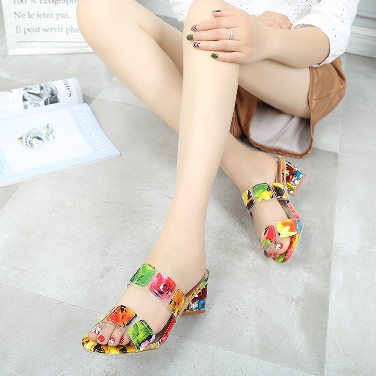 Candy color women's sandals popular in summer thick heel earth diamond colorful sequins women cool wholesale