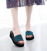 2020�¿��ɾo��ƽ���¸�һ��Ůʿ�����ɸ���W�t��Ь�ļ�������