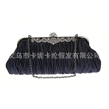 Bolsa cuadrada de doble hebilla lisa con superficie de seda