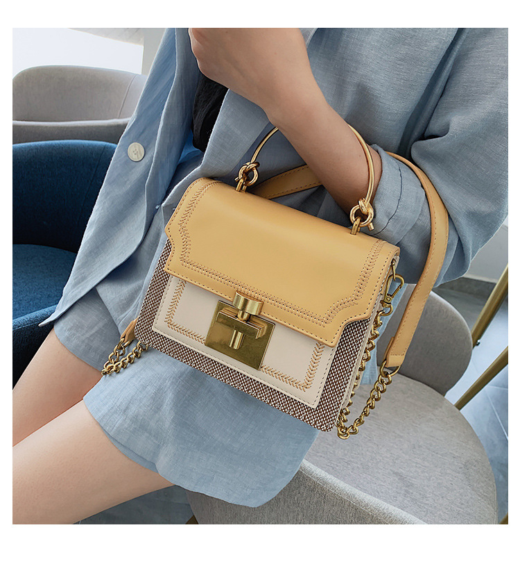 New Korean Portable Square Bag Fashion Texture Chain Messenger Shoulder Bag Wholesale display picture 2