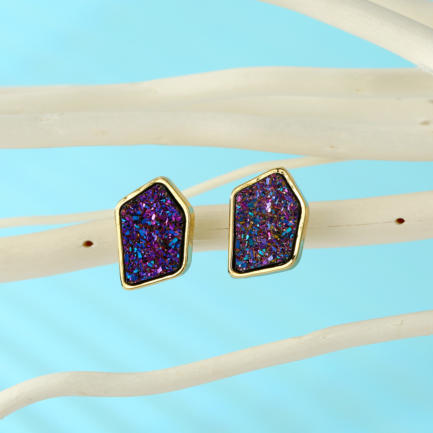 Jewelry Imitation Natural Stone Earrings Irregular Crystal Bud Earrings Resin Earrings display picture 5