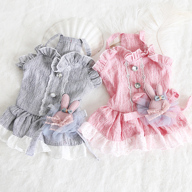 小兔花边领吊带裙