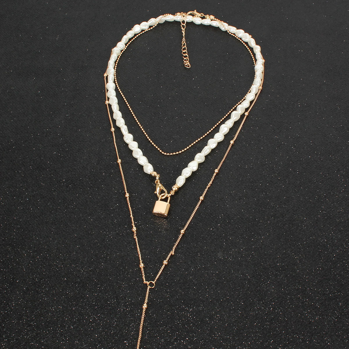 Modèle Coréen Tempérament Collier De Perles En Forme Mignon Personnalité Verrouillage Pendentif En Ligne Influenceur Clavicule Chaîne Féminine 13080 display picture 3