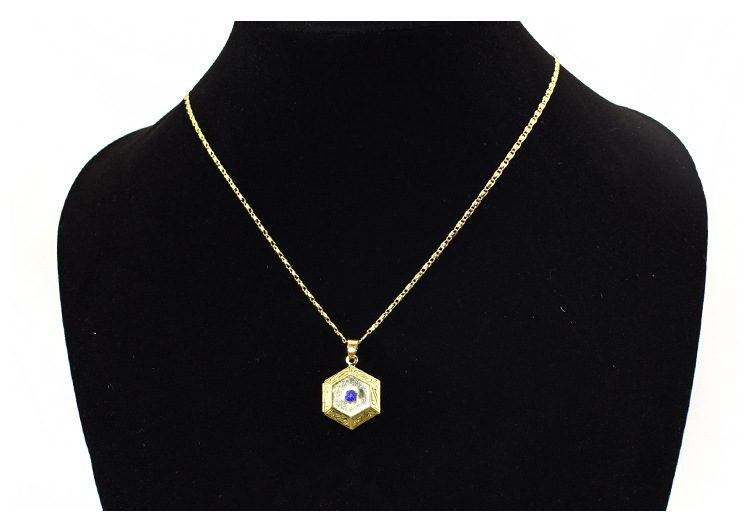 Jewelry creative DIY display couples, necklaces for men and women, photo box, environmentally friendly pendant, Sichen_voghion.com