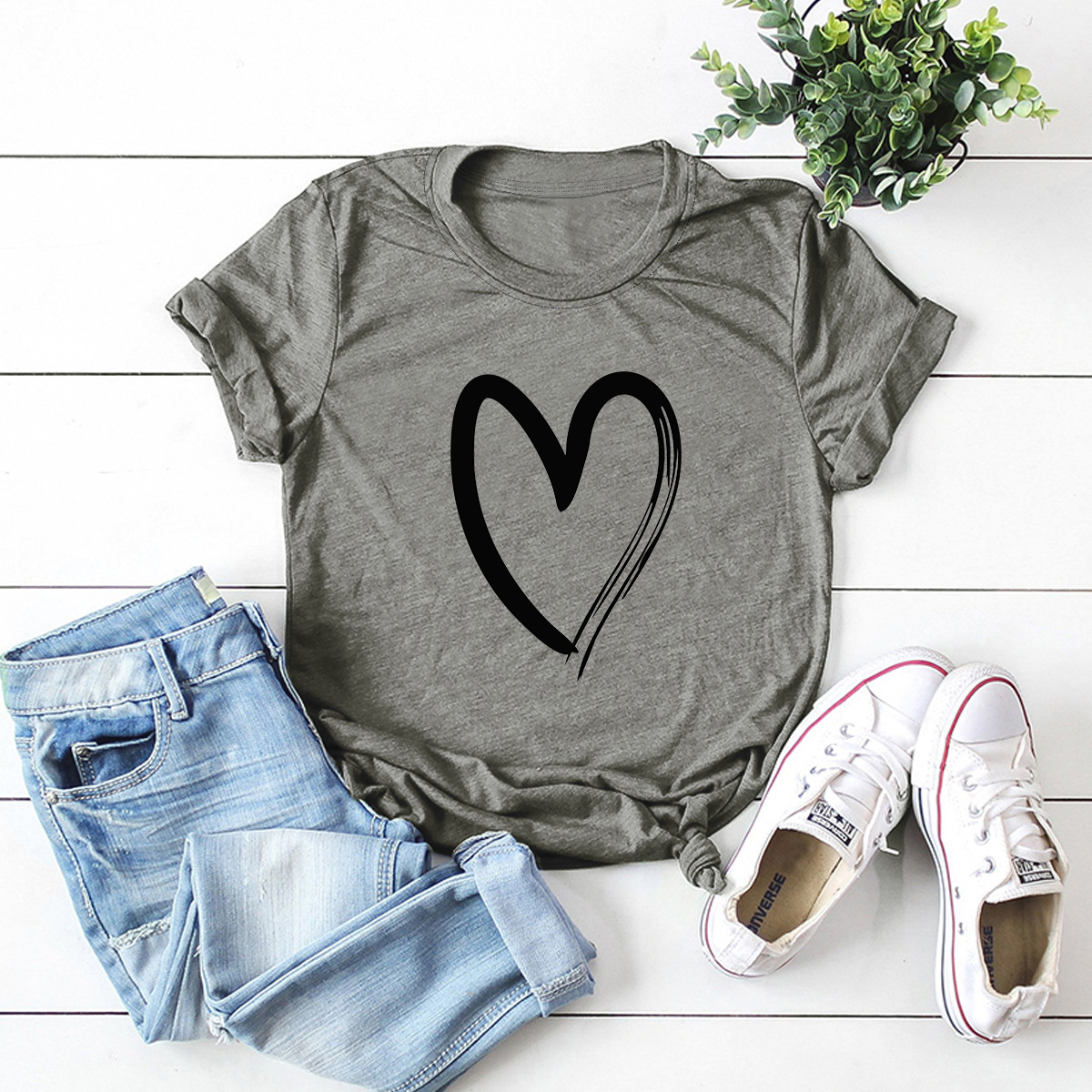 Camiseta de manga corta de amor simple y cómoda al por mayor NSSN323