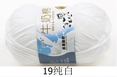 Пряжа Milk Cotton — моток 5-слойная средней крупности, 50 г, доступно 91 цвета