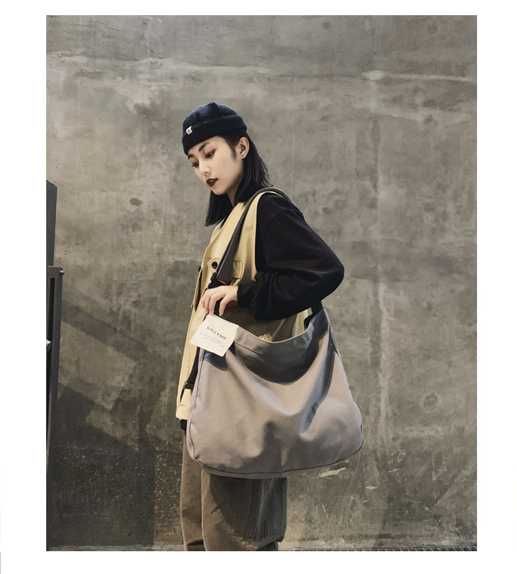 Japanese Harajuku Black Style Canvas Bag Women's New 2019ins Street Shooting College Style Solid Color Shoulder Messenger Bag display picture 39