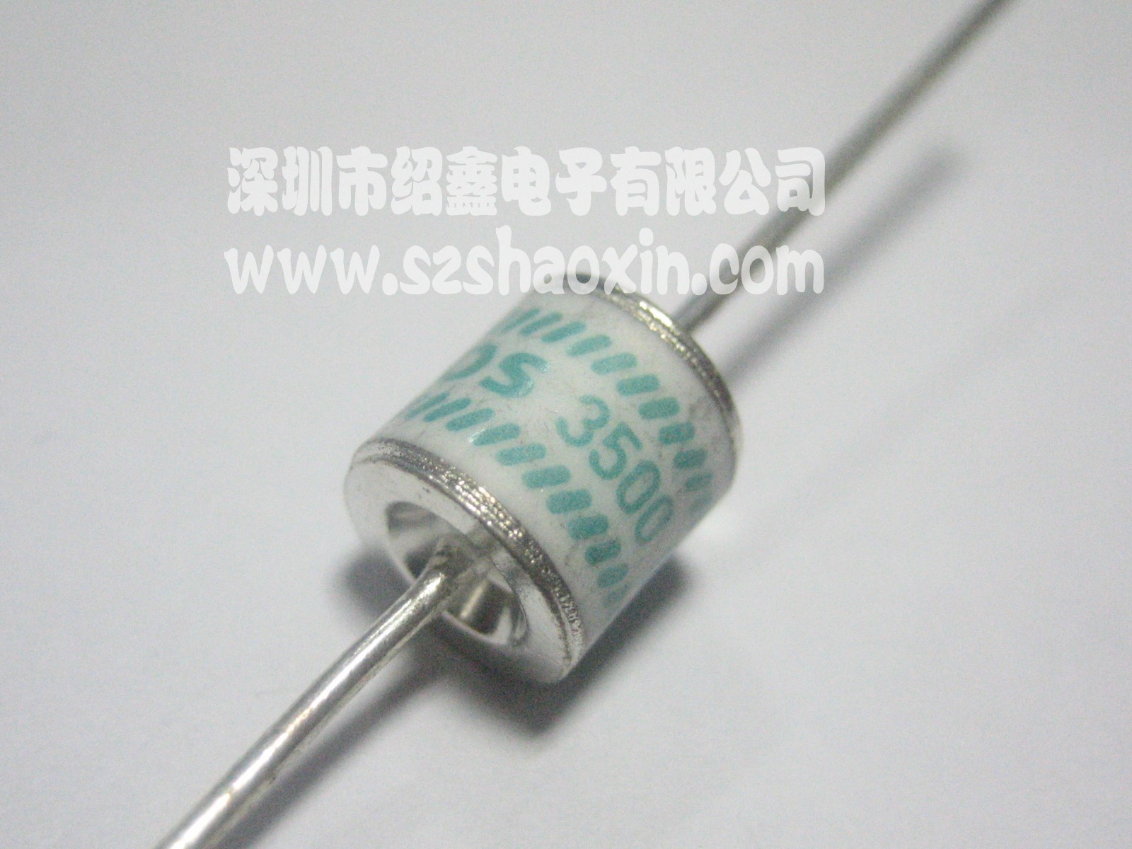 西门子 EPCOS 3500V陶瓷气体放电管 A71-H35X 2R3500