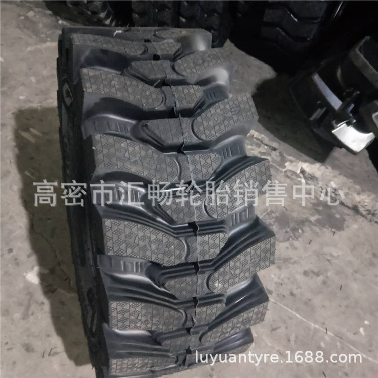 20.5/70-16  20.5/70R16 工程轮胎 小型装载机轮胎