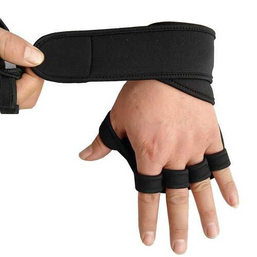 Weightlifting gloves with LOGO customization, anti-callus men's wrist guards, silicone, five-finger cutout, roller skate half-finger fitness gloves