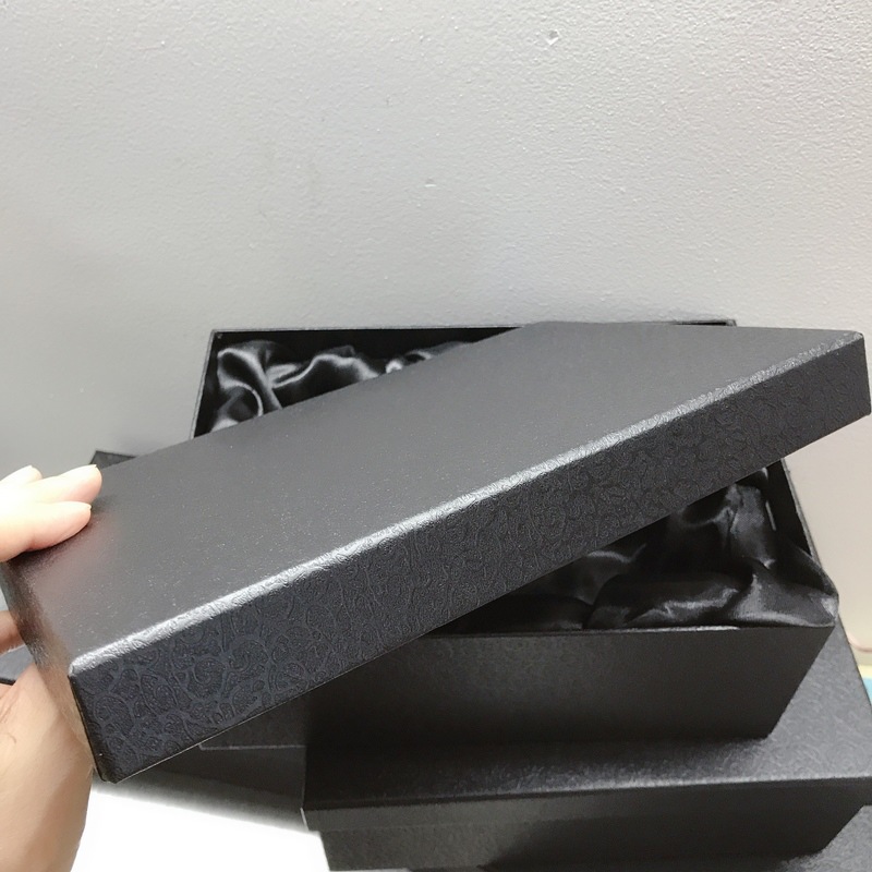 Túi clutch nữ đính đá kim loại cầm tay dự tiệc 17.5x5x11 cm — Màu đỏ, Màu tím, Màu xanh lá, Màu xanh lam chi tiết 45
