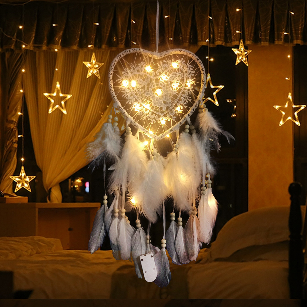 Creative hollow love to catch dreams online color light hanging decoration North Europe wedding cattle dream network Christmas cavitation network