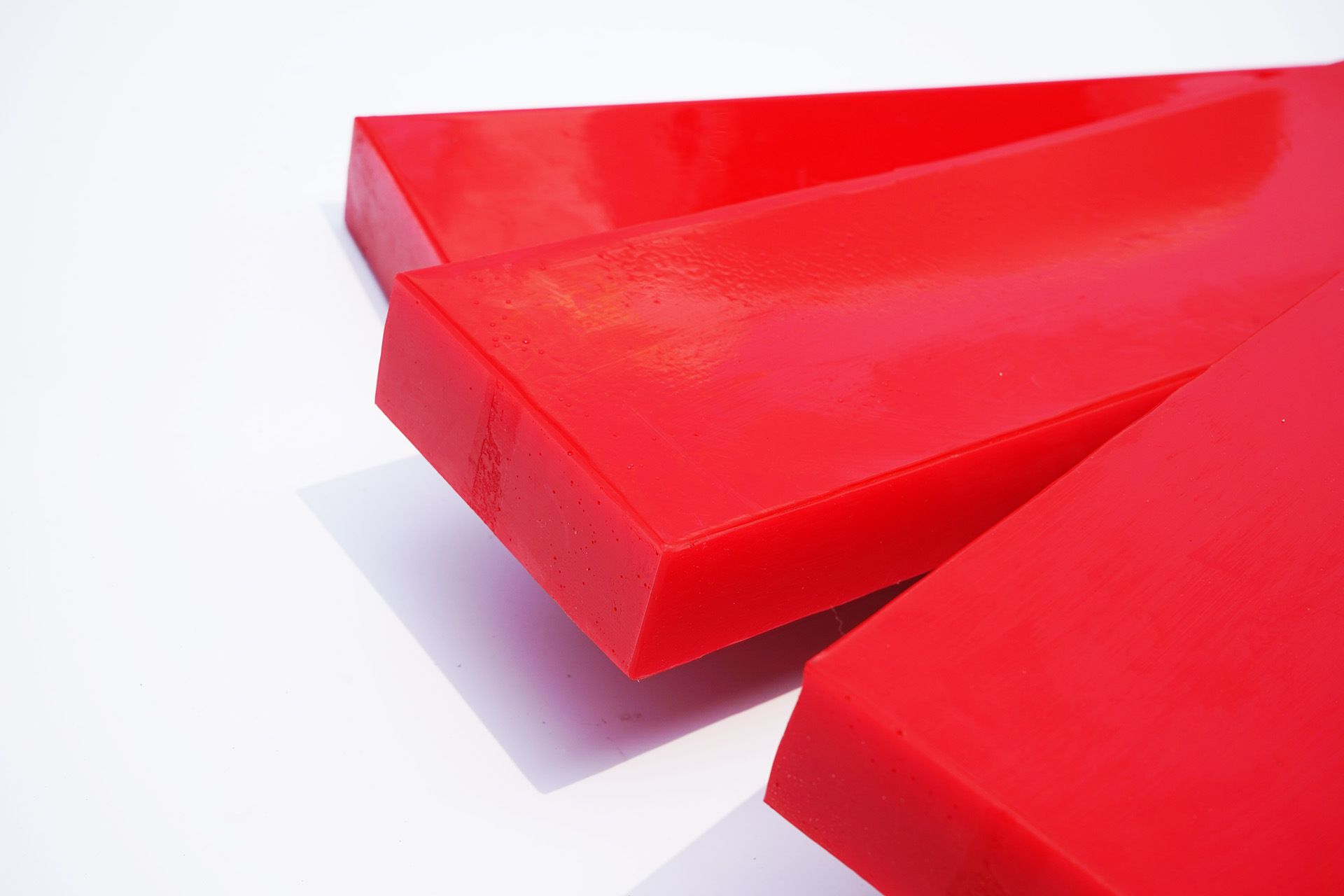 厂家供应机械配套板 压路机刮板(图)  聚氨酯耐磨刮板 刮条