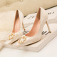 The 9288-10 European and American wind fashion sexy nightclub show thin fine with high heels wedding shoe point silk pearl button single shoes