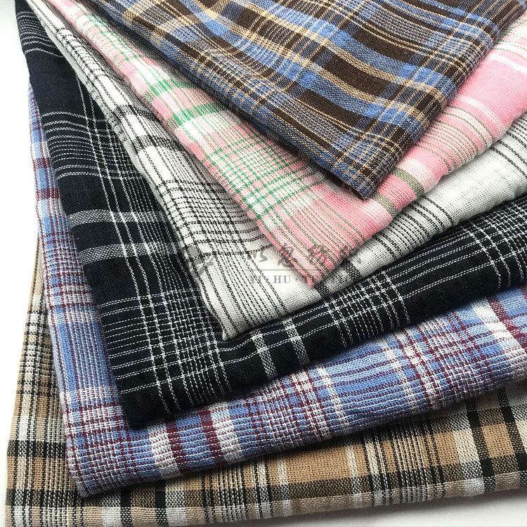 现货供应 涤棉色织泡泡格 小清新公主裙面料 衬衫男女同款