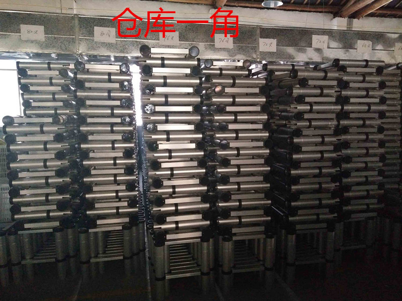 10682592370_1598063964