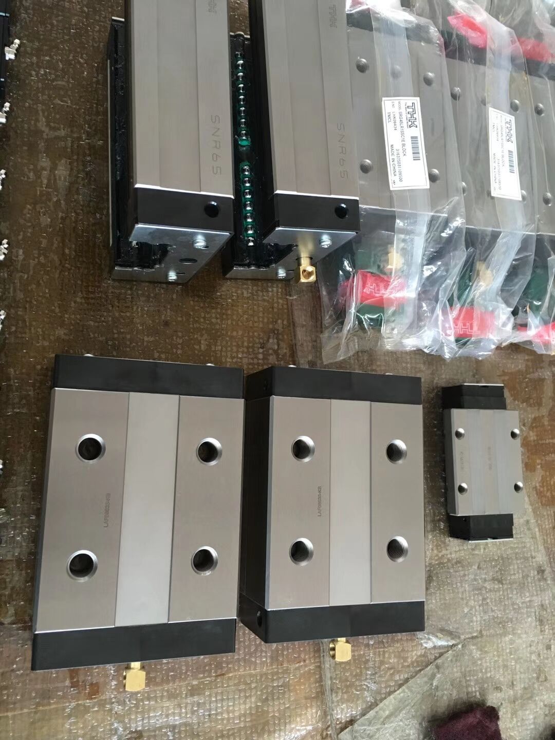 THK直线导轨THK滑块 HSR85B HSR20LB HSR25LB HSR30LB