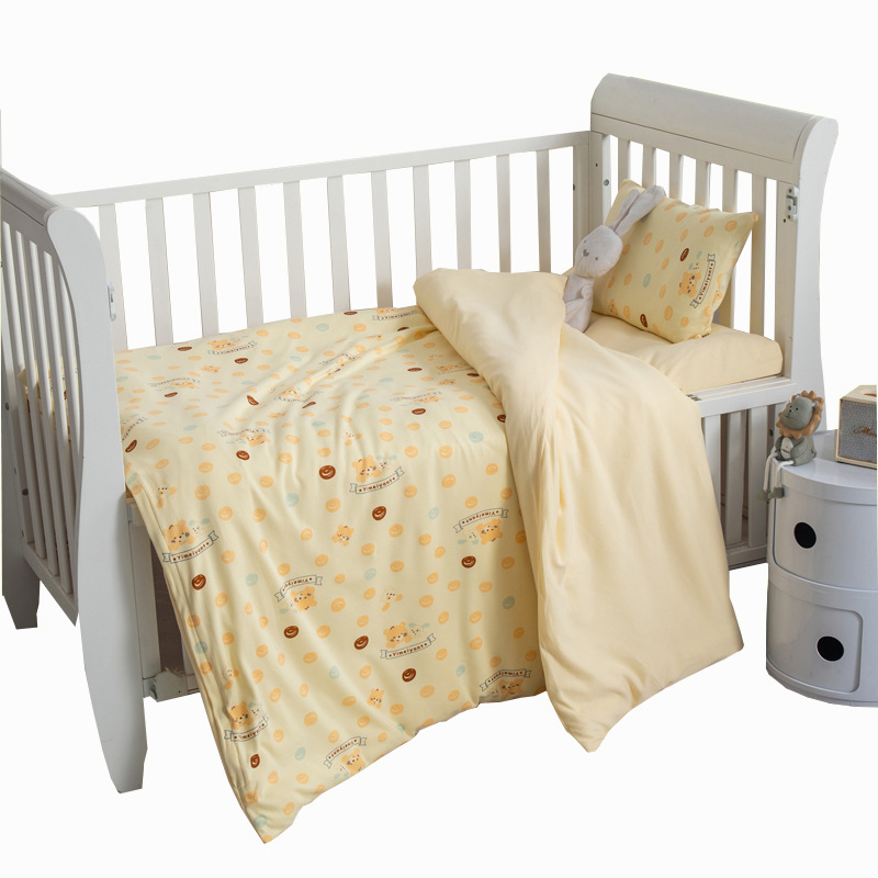 Cotton knitting Cotton kindergarten quilt Three Containing core Six piece set Infants quilt Cover is