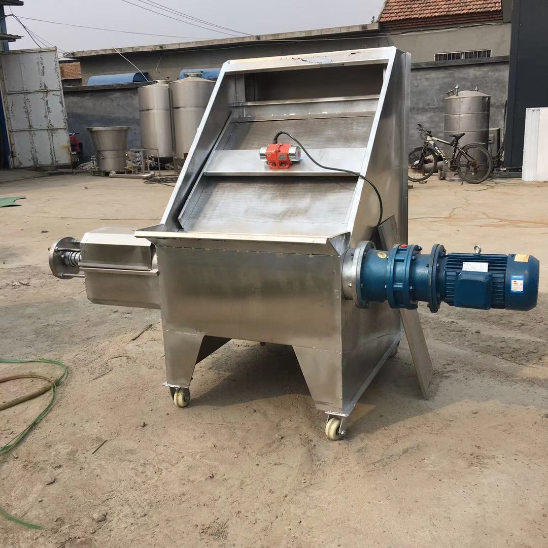 新品直销畜牧养殖好帮手粪便固液分离机 螺旋式挤水脱水机直销