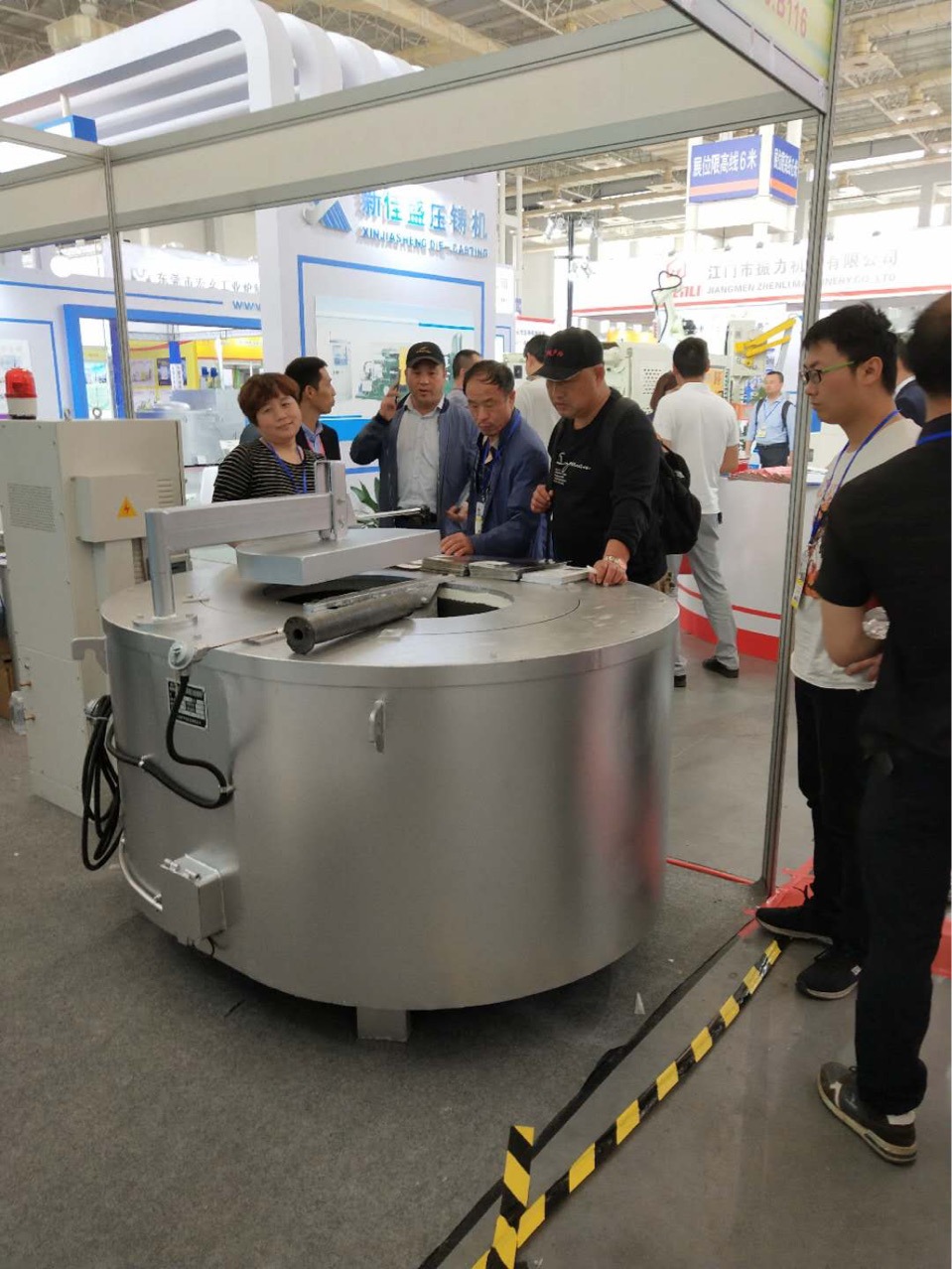 压铸熔化保温炉 节能感应炉 电磁感应炉工业电炉